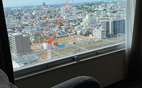 【もっとTokyo】電車・駅・新宿高層ビル群一望を独り占め。あと1年で閉館の中野サンプラザに泊まって優越感に浸る